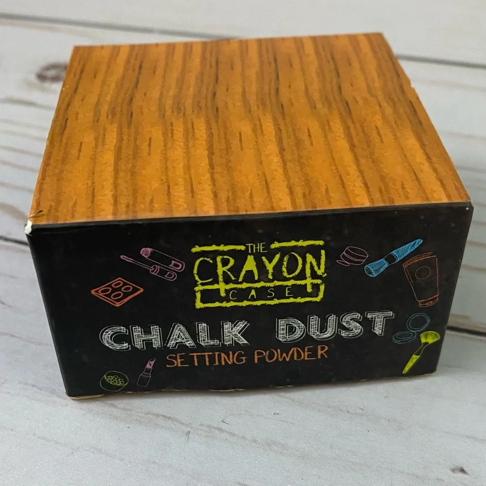 The Crayon Case Chalk Dust Setting Powder Box Wear